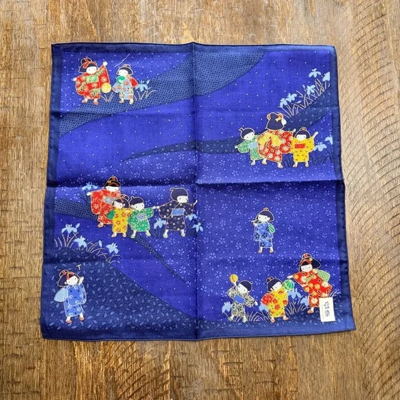 NWOT Japanese Handkerchief with Beautiful Blue and Multicolor Printed Fabric - Picture 3 of 3